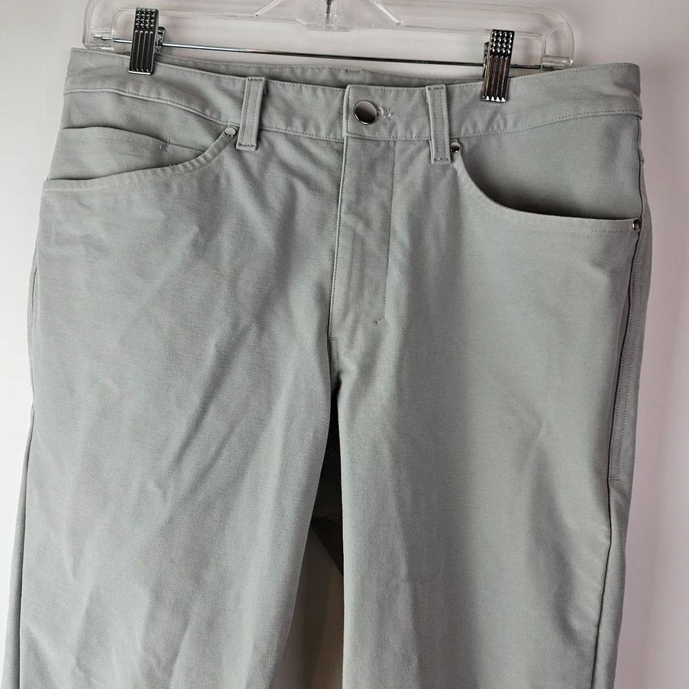 Lululemon ABC Classic-Fit 5 Pocket Pant Mens Size 32 Utilitech Workwear Inspired